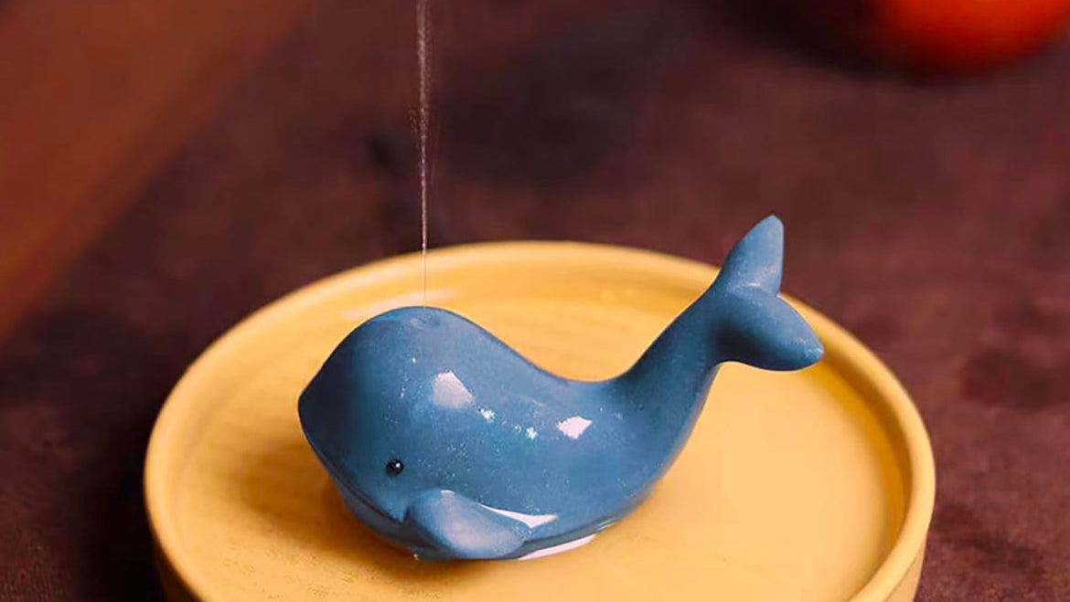 Whale Tea Pet